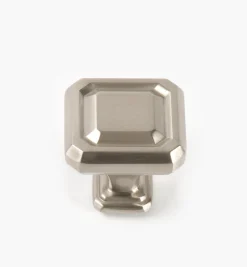 Lee Valley Wells Knobs