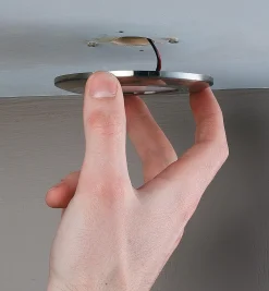 Lee Valley White LED Wafer Light