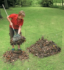Lee Valley Wire Compost Bin
