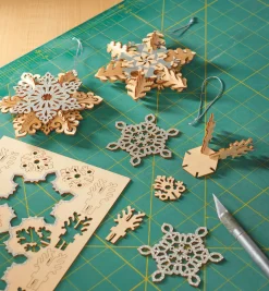 Lee Valley Wooden Snowflake Ornaments Kit