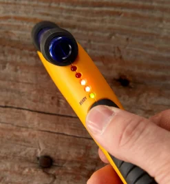 Lee Valley Zircon M40 Metal Detector